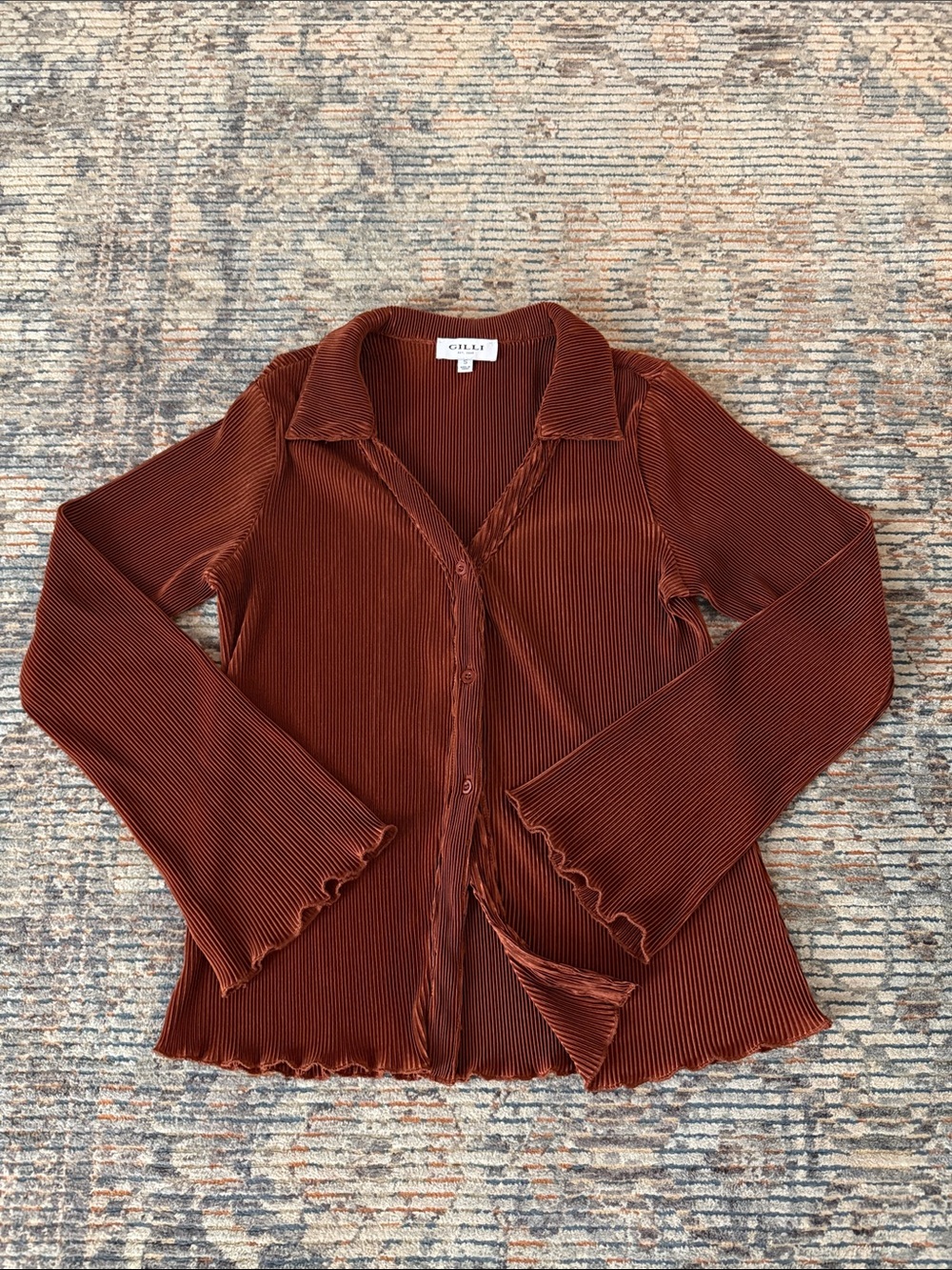 Gilli Rust Pleated Button-Front Top - Picture 3 of 6